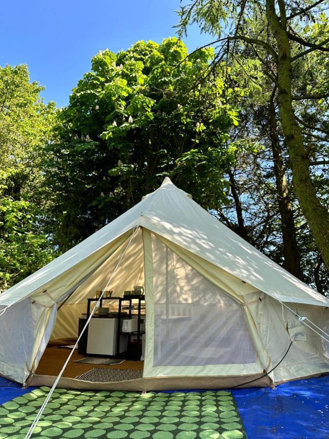 Rosabell Bell Tent At Herigerbi Park Grantham Zewnętrze zdjęcie